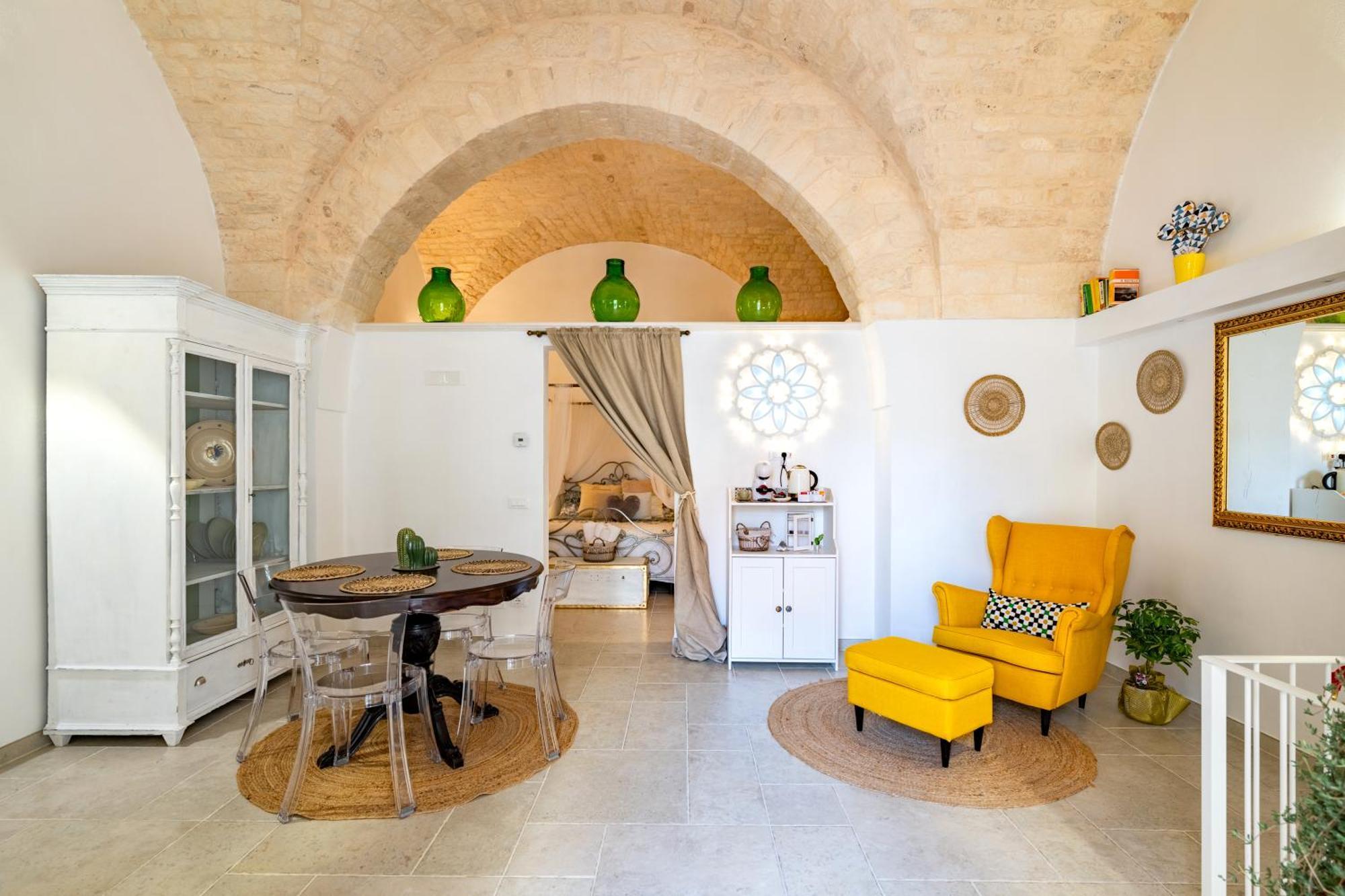 מרטינה פרנקה Un Giorno Bellissimo Suite & Spa מראה חיצוני תמונה