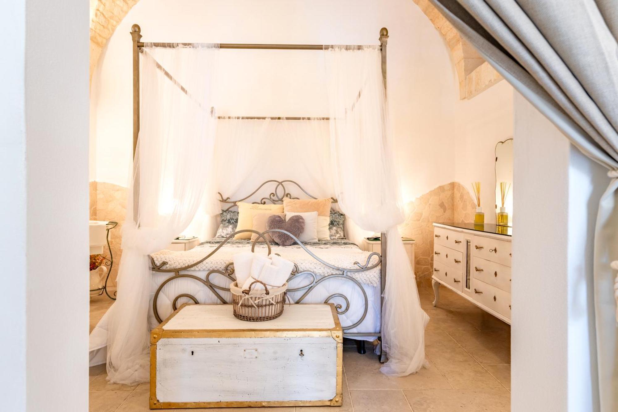 מרטינה פרנקה Un Giorno Bellissimo Suite & Spa מראה חיצוני תמונה