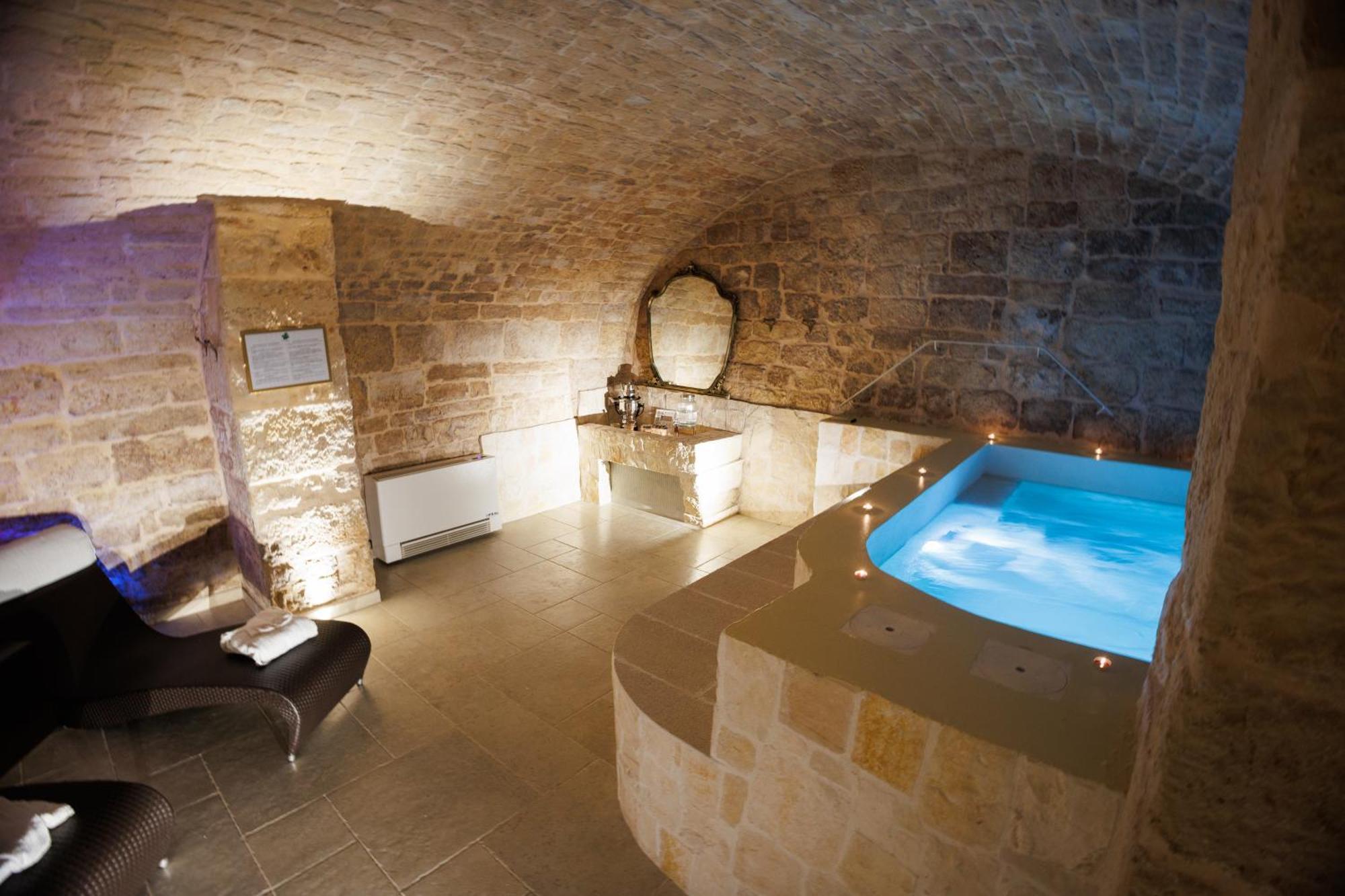 מרטינה פרנקה Un Giorno Bellissimo Suite & Spa מראה חיצוני תמונה