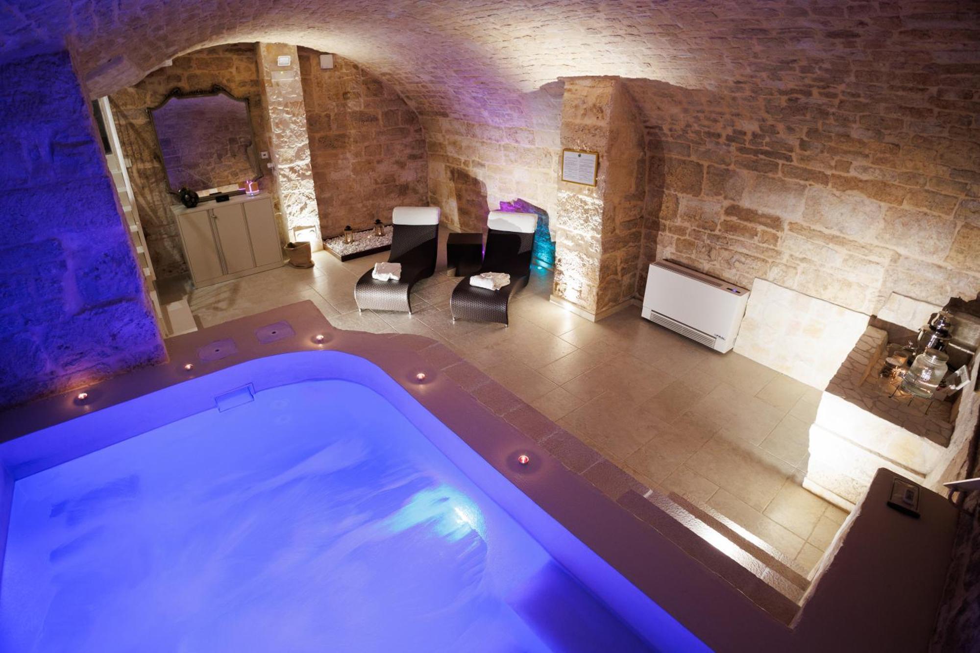 מרטינה פרנקה Un Giorno Bellissimo Suite & Spa מראה חיצוני תמונה