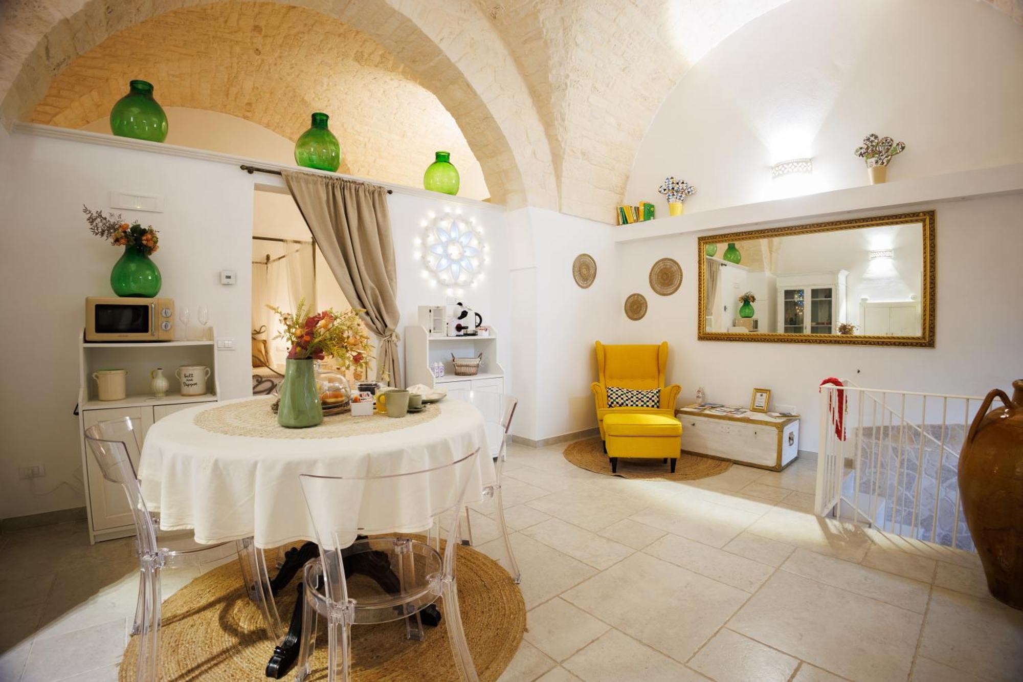 מרטינה פרנקה Un Giorno Bellissimo Suite & Spa מראה חיצוני תמונה